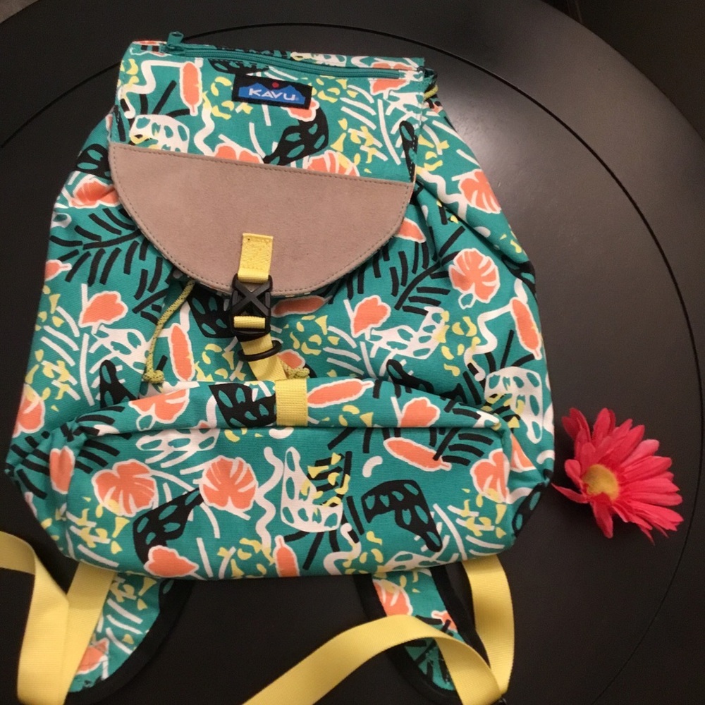 NWT KAVU Satchel Pack Rucksack Travel, Hiking Backpack - Jungle Party